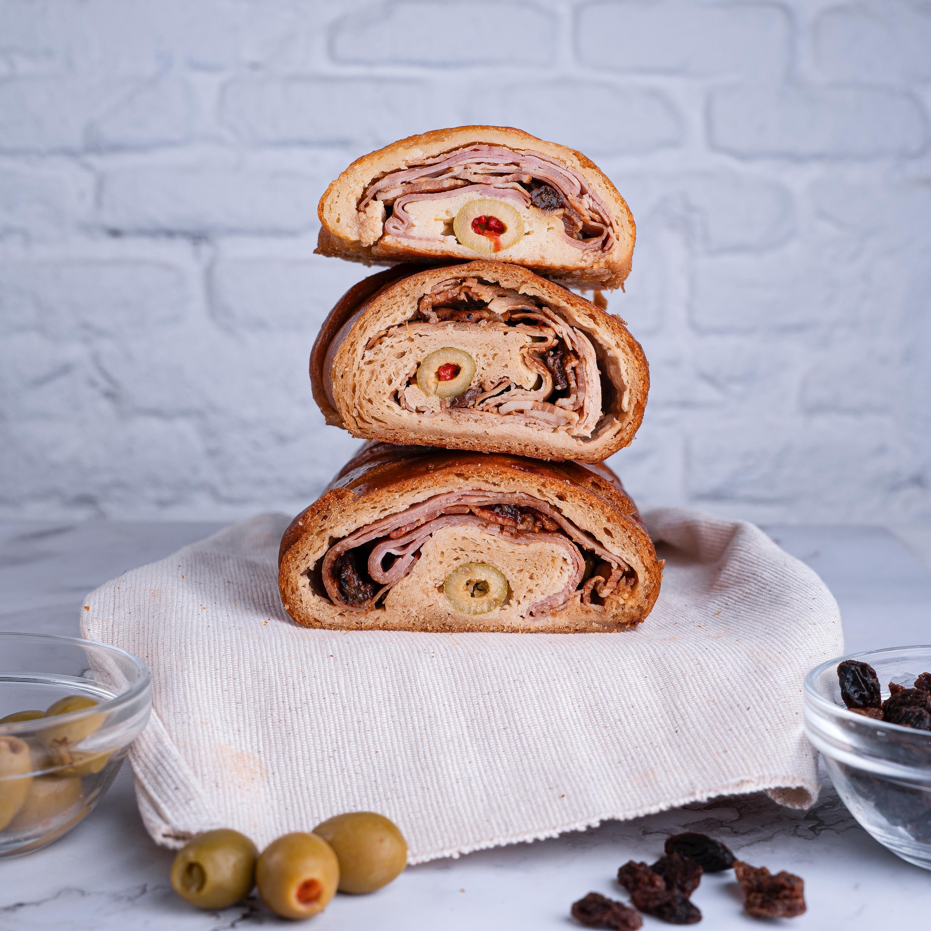 Pan de Jamón Venezolano tradicional