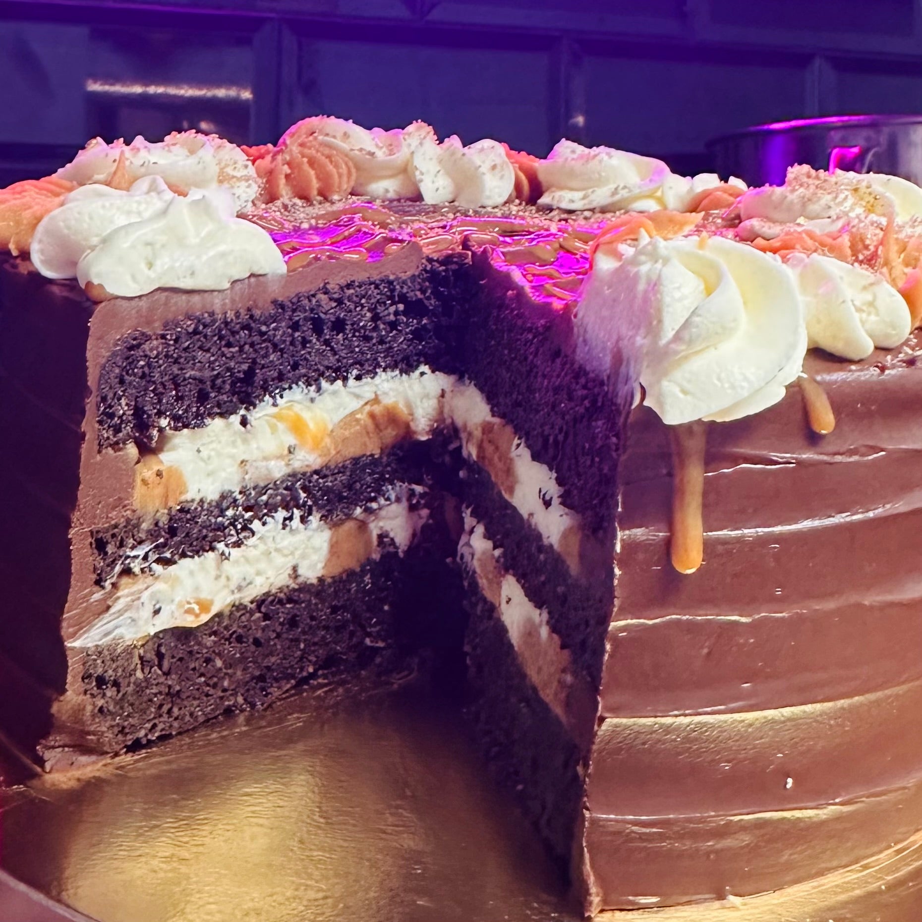 Keto Caramel Chocolate Cake